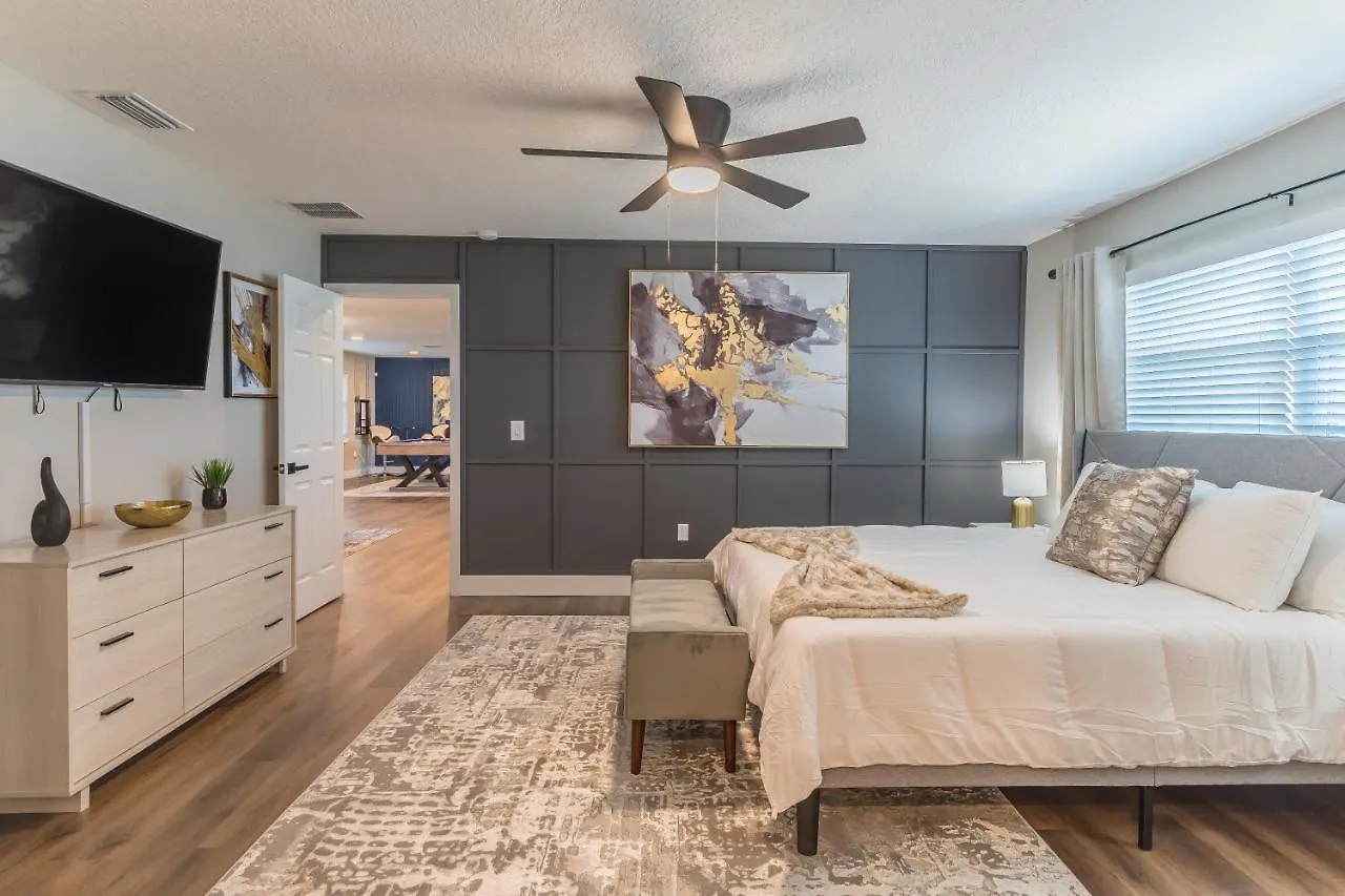 Lake House Retreat Near Downtown, Disney, Universal Studios And Airport Orlando Holiday home